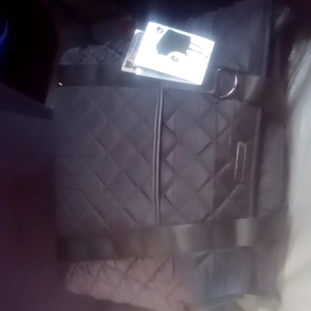 20" diamond guilted matte nylon travel pet carrier tote